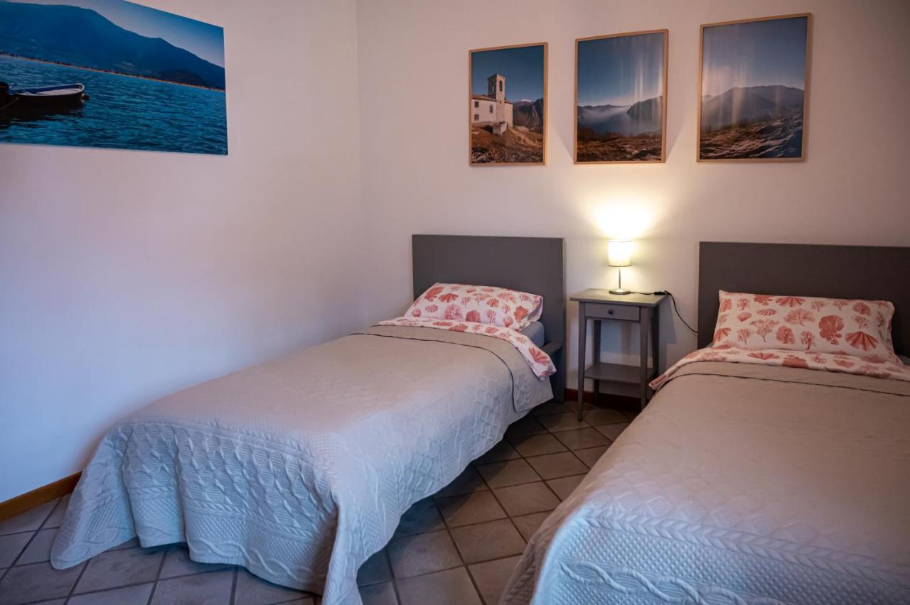 Casa Emilia Villa Riva di Solto Buitenkant foto