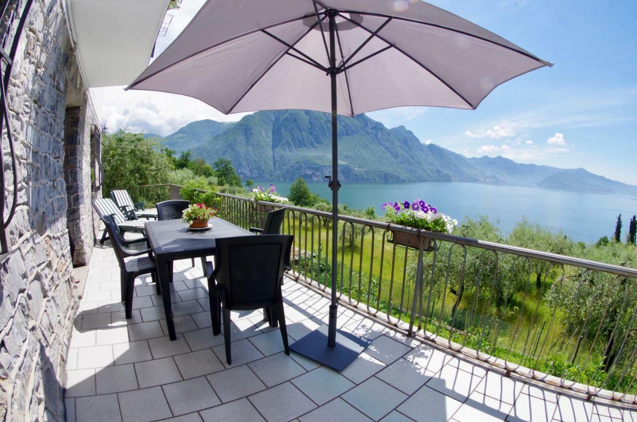 Casa Emilia Villa Riva di Solto Buitenkant foto