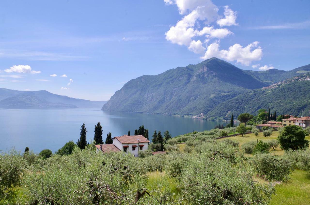 Casa Emilia Villa Riva di Solto Buitenkant foto