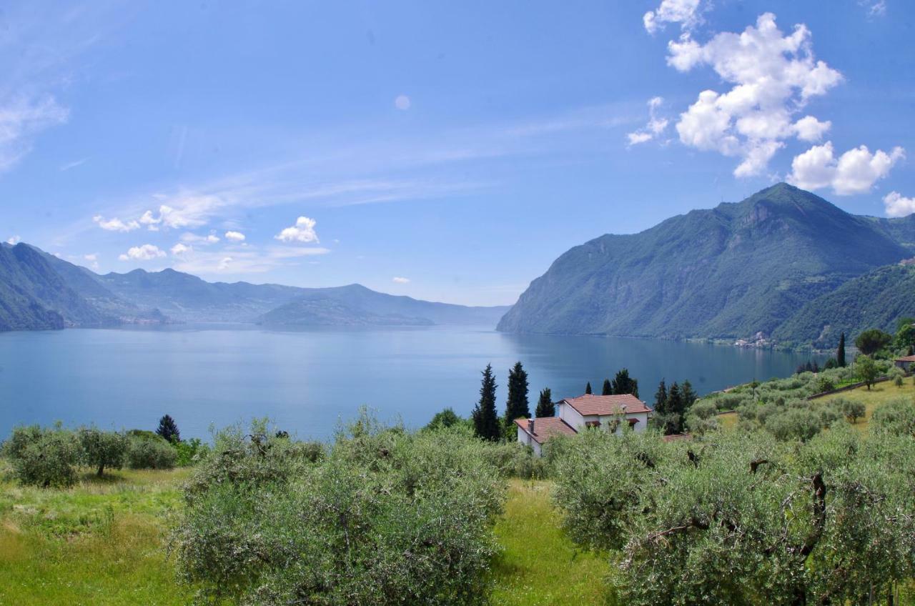 Casa Emilia Villa Riva di Solto Buitenkant foto