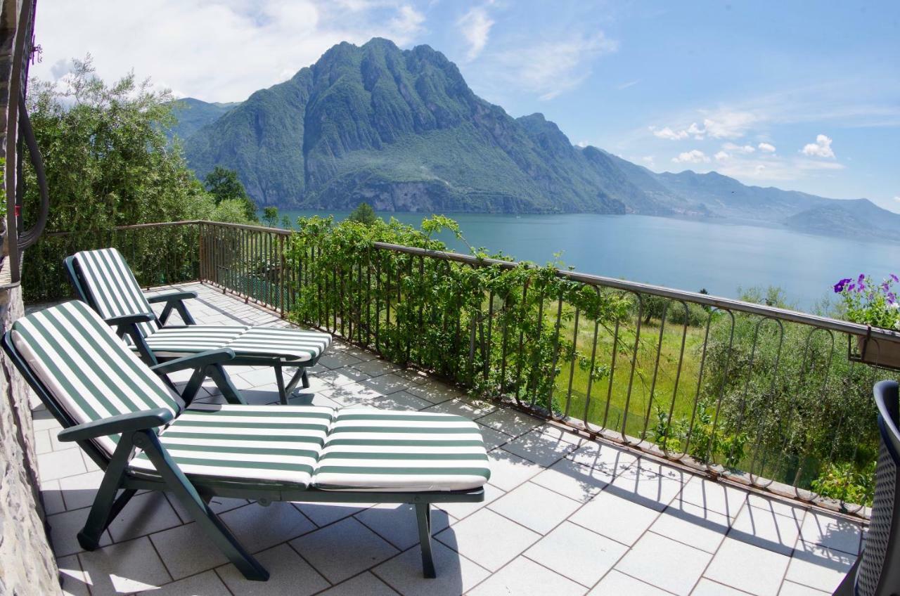 Casa Emilia Villa Riva di Solto Buitenkant foto
